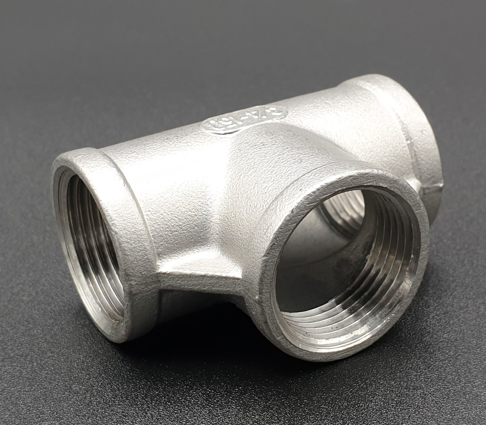 Raccord inox TE égal FF/FF/FF