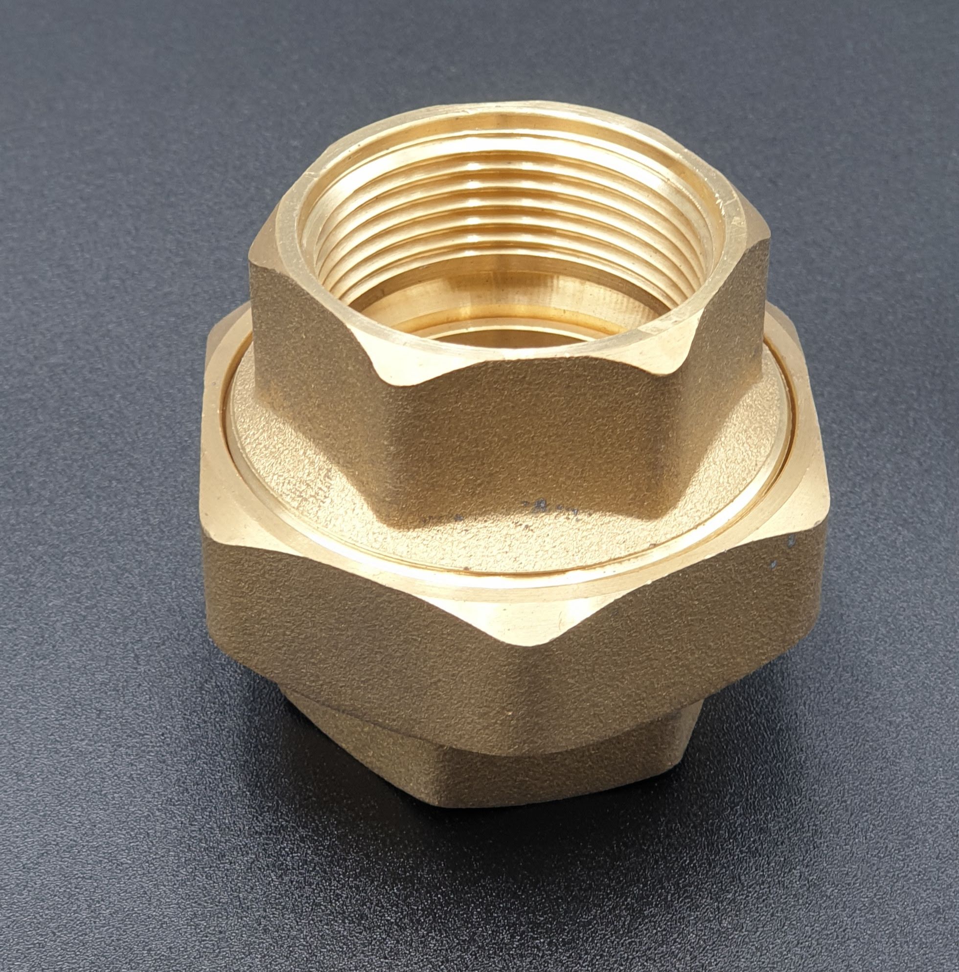 Raccord union 2″ laiton