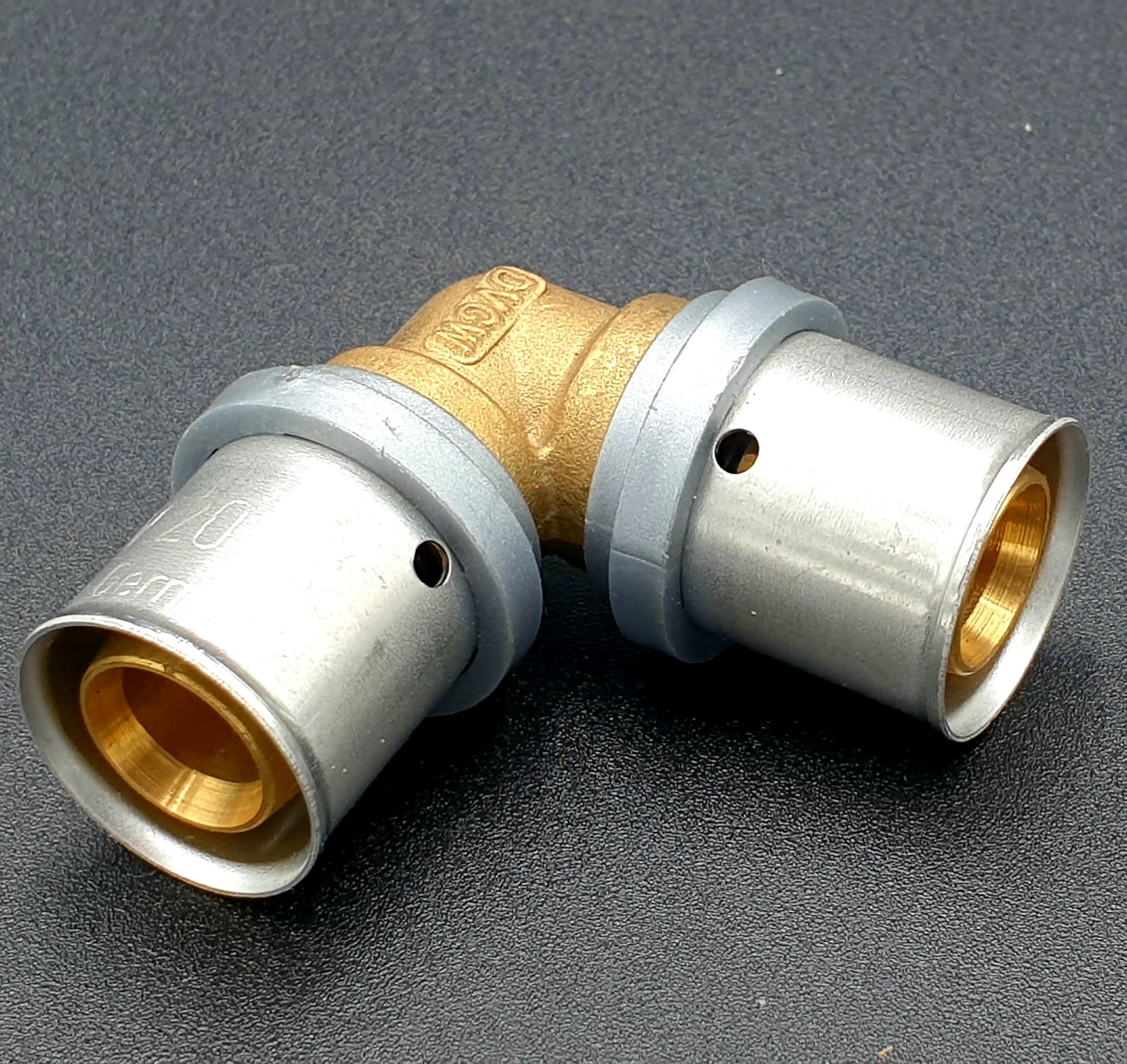 Raccord multiskin TH : Coude