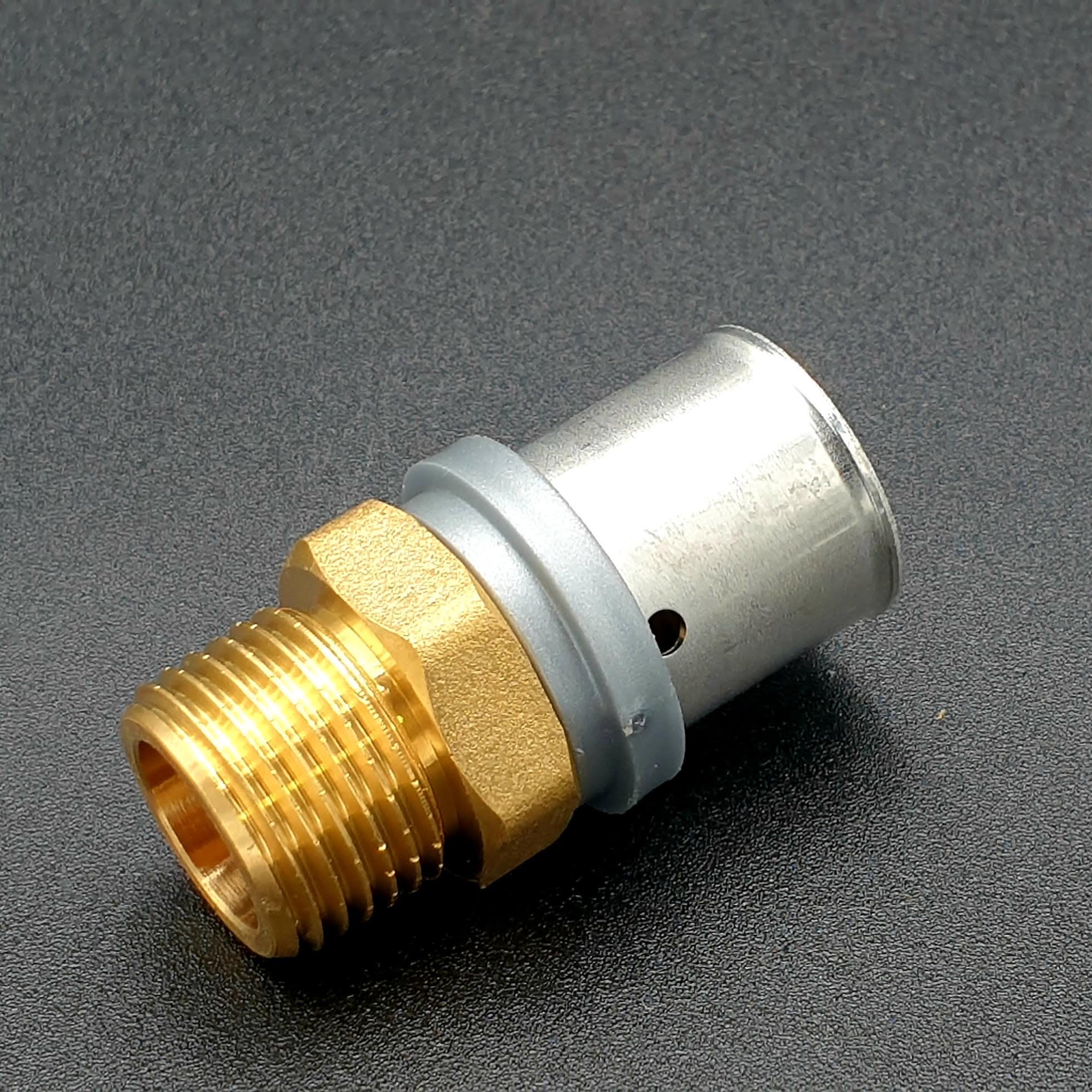 Raccord multiskin TH : Raccord fileté M